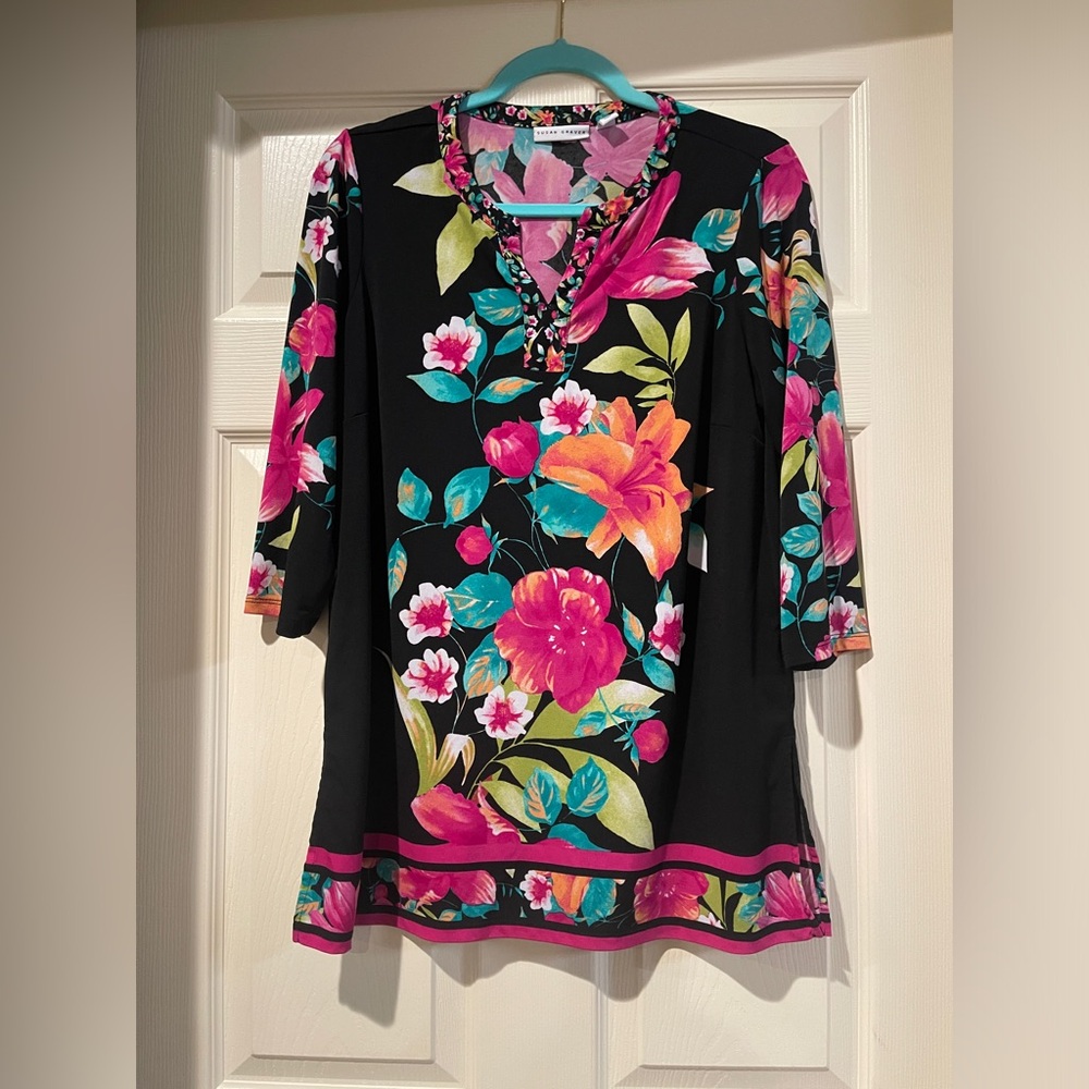 Susan Graver top